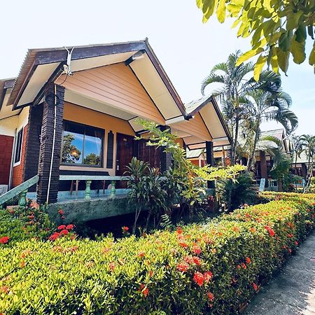 Lanta Queen Resort Koh Lanta Exterior photo